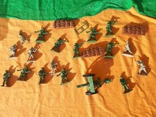 Lotto soldatini vintage usato  Italia