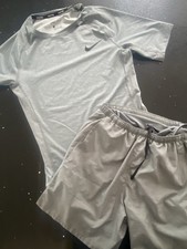 Nike pro men for sale  SUNBURY-ON-THAMES