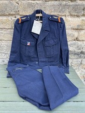 Tenue veste pantalon d'occasion  Mourmelon-le-Grand