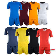 Completo calcio calcetto usato  Barrafranca