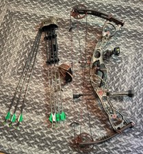 Hoyt compound bow for sale  Newfane