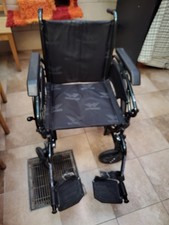 Carrozzina disabili pieghevole usato Carrozzina disabili pieghevole usato  Valenzano