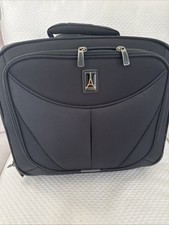 Travelpro executive pro for sale  Beaufort