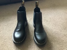 Martens chelsea boots for sale  DISS