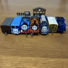 Thomas Duke y otros juguetes cápsula Gacha venta a granel segunda mano  Embacar hacia Mexico