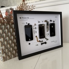 Iphone smontato incorniciato usato  Ronciglione