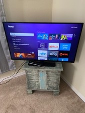 Vizio inch smart for sale  Naples