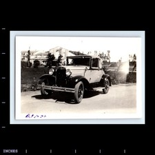 Foto antiga vintage CARRO CLÁSSICO NA ESTRADA 1930 FORD MODELO A comprar usado  Enviando para Brazil
