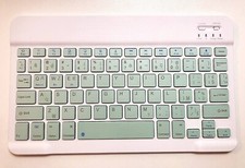 Clavier bluetooth vert d'occasion  Juvignac