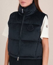 Moncler velvet blavet d'occasion  Expédié en Belgium