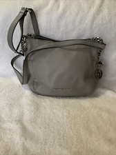 Usado, Bolsa hobo Michael Kors couro seixo cinza prata hardware comprar usado  Enviando para Brazil