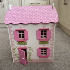 childrens dolls house for sale childrens dolls house for sale BRACKNELL