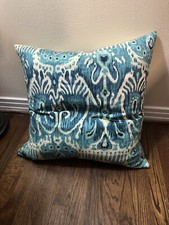 Gallerie throw pillow for sale  Dallas