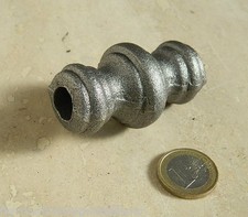 Borchia ferro battuto usato  Vertova