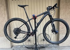 Mountain bike uomo usato  Foligno