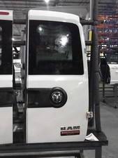 Porta de carga traseira direita usada serve: 2016 Ram Promaster city painel de vidro na porta sem, usado comprar usado  Enviando para Brazil