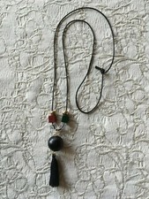 Collana con pendaglio usato  Caravate