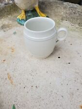 Petit pot tasse d'occasion  Villeneuve-la-Guyard