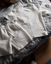 Ensemble tee shirt d'occasion  Vendin-le-Vieil