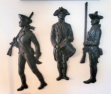 Three cast metal d'occasion  Expédié en Belgium