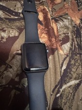 Apple Watch Series 3 42mm cinza espacial, pulseira esportiva preta (GPS + CELULAR) -, usado comprar usado  Enviando para Brazil