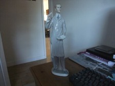 Stunning lladro figure for sale  BOURNE