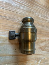 G.E. Soquete de lâmpada industrial interior de porcelana remo 1/2” (7/8”) luz de cubo IPS comprar usado G.E. Soquete de lâmpada industrial interior de porcelana remo 1/2” (7/8”) luz de cubo IPS comprar usado  Enviando para Brazil