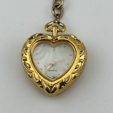 Usado, Antigo relógio Avon com clipe de coração feminino mostrador esfregão 34mm tom ouro amarelo - nova bateria comprar usado  Enviando para Brazil