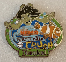 Broche Finding Nemo Turtle Talk with Crush Trading Pixar Disneyland Green Border comprar usado  Enviando para Brazil