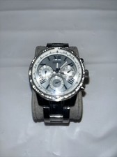 Guess Women’s UO559L1 relógio esportivo de aço inoxidável tom prata, nova bateria. comprar usado  Enviando para Brazil