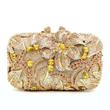 Usado, Bolsa de casamento feminina formal 3D flor strass cristal clutch noite comprar usado  Enviando para Brazil