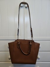 Bolsa Michael Kors marrom por fora é quase impecável com algumas marcas por dentro comprar usado  Enviando para Brazil