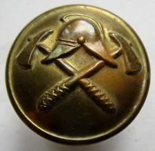 Bouton métal doré d'occasion  Puy-l'Évêque