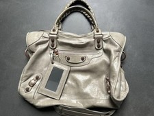 balenciaga gebraucht kaufen balenciaga gebraucht kaufen Gelsenkirchen