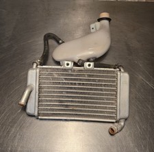 Radiatore vaschetta espansione usato Radiatore vaschetta espansione usato  Suvereto