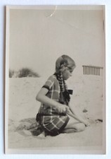 Jeune fille assise d'occasion  Rouen-