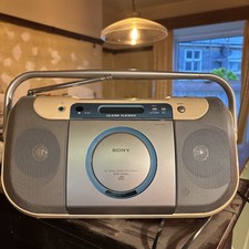 Retro sony portable for sale  MAIDENHEAD