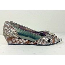 Sharif women 7.5 for sale  Tucson