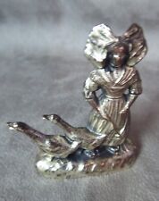 Alsacienne oies. figurine d'occasion  Pézilla-la-Rivière