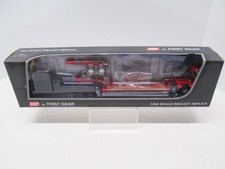 DCP FIRST GEAR 1/64 FONTAINE MAGNITUDE TRI-EIXO LOWBOY com JEEP & STINGER em VERMELHO comprar usado  Enviando para Brazil