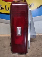 1981-1988 OLDSMOBILE CUTLASS SUPREMETAIL LUZ ESQUERDA LH BOA FORMA COR 442 FABRICANTE DE EQUIPAMENTO ORIGINAL comprar usado  Enviando para Brazil