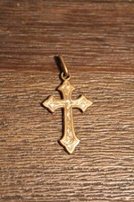 Ancienne croix pendentif d'occasion  Marseille VI