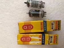 Valvole ecc82 philips usato  Lecce