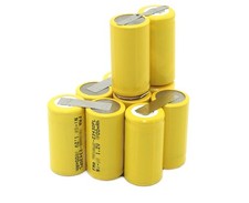 Batteria 12v 1200mah usato  Torino