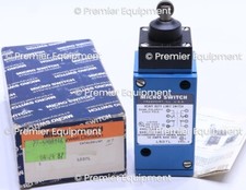 * NOVO INTERRUPTOR DE LIMITE MICROSWITCH HONEYWELL LSD7L 10A 600V, usado comprar usado * NOVO INTERRUPTOR DE LIMITE MICROSWITCH HONEYWELL LSD7L 10A 600V, usado comprar usado  Enviando para Brazil
