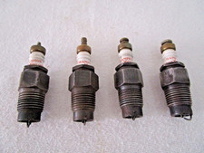 Velas de ignição antigas vintage Four Champion X modelo T Ford comprar usado  Enviando para Brazil