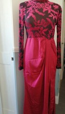 Robe longue rouge d'occasion Robe longue rouge d'occasion  Gond-Pontouvre