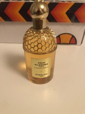 Flacon parfum femme d'occasion  Moissy-Cramayel