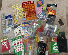 Lote Misto de Suprimentos/Ferramentas de Artesanato, Estênceis, Fabricação de Cartões, Scrapbooking Muitos Novos comprar usado  Enviando para Brazil