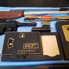 1965 james bond d'occasion  Expédié en Belgium